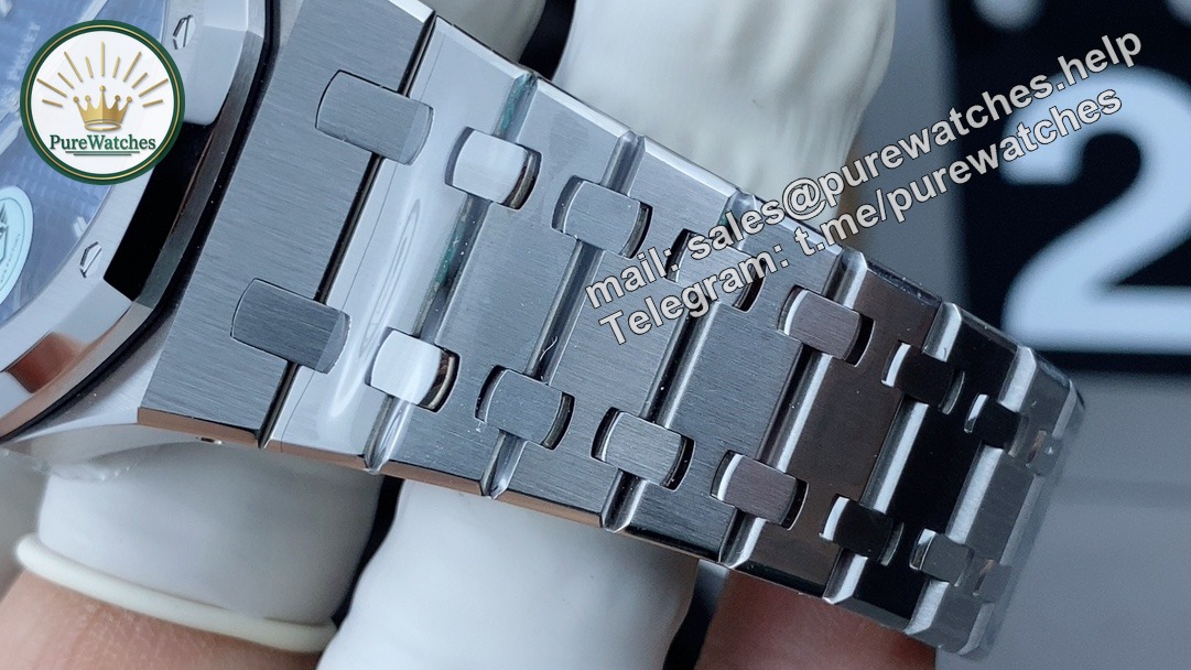 Audemars Piguet 15500 Blue – Premium APS Factory Royal Oak Replica - Image 3