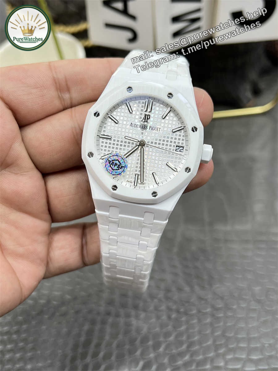 Audemars Piguet 15500 Replica White Ceramic Mod by APS Factory – Full Custom Edition Review (2025) - Image 2