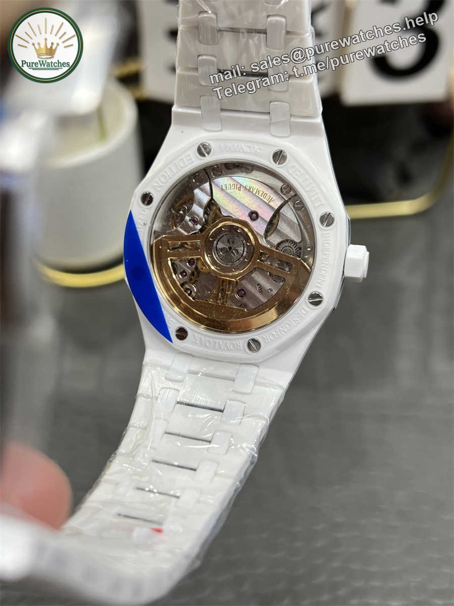 Audemars Piguet 15500 Replica White Ceramic Mod by APS Factory – Full Custom Edition Review (2025) - Image 6