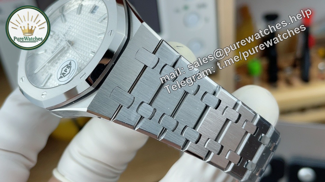 Audemars Piguet 15500 White – APS Factory Royal Oak 41mm Stainless Steel Automatic Watch - Image 7
