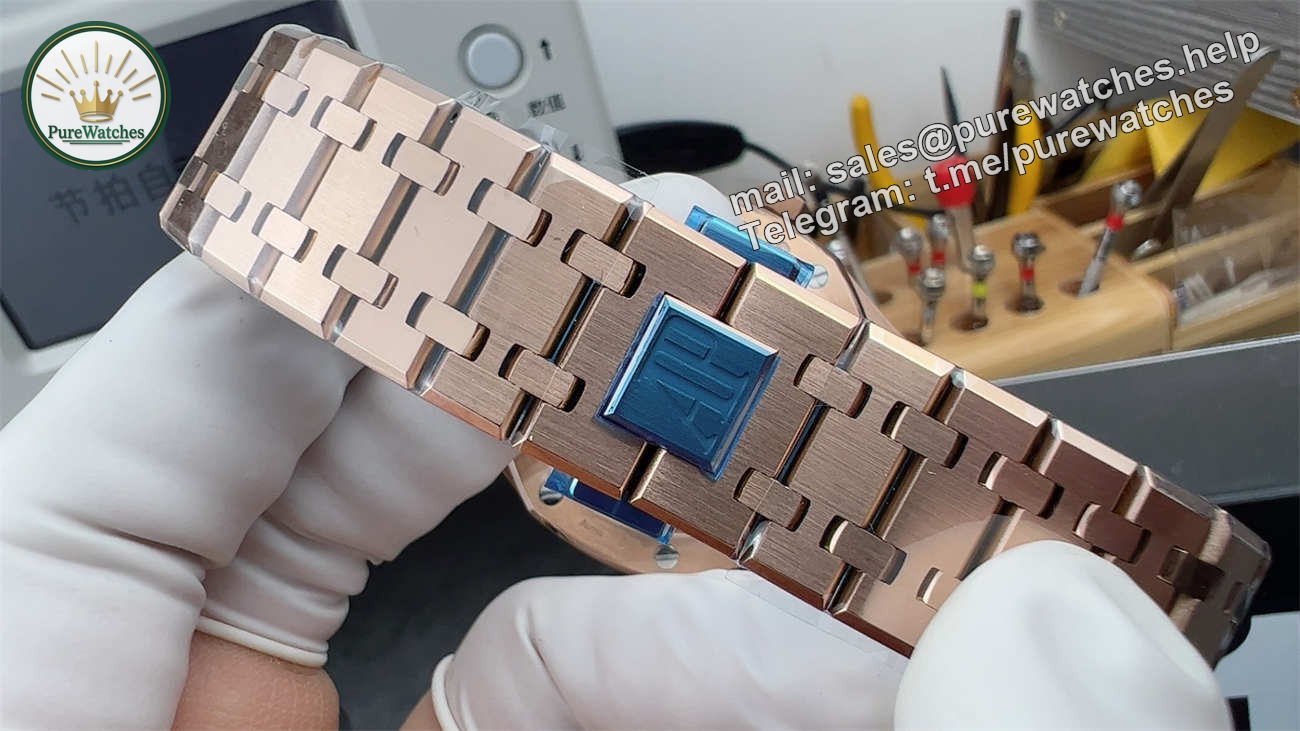 Audemars Piguet 15500 – Premium Royal Oak 41mm Rose Gold Automatic Watch - Image 9