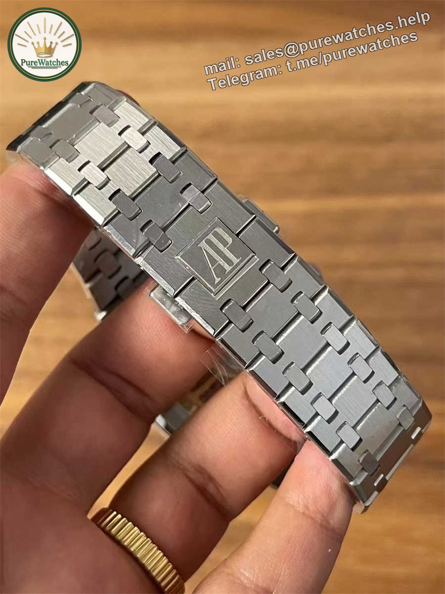 Audemars Piguet 26240 Chronograph Replica �C APS Four-Color Royal Oak 41mm Flyback Clone - Image 4