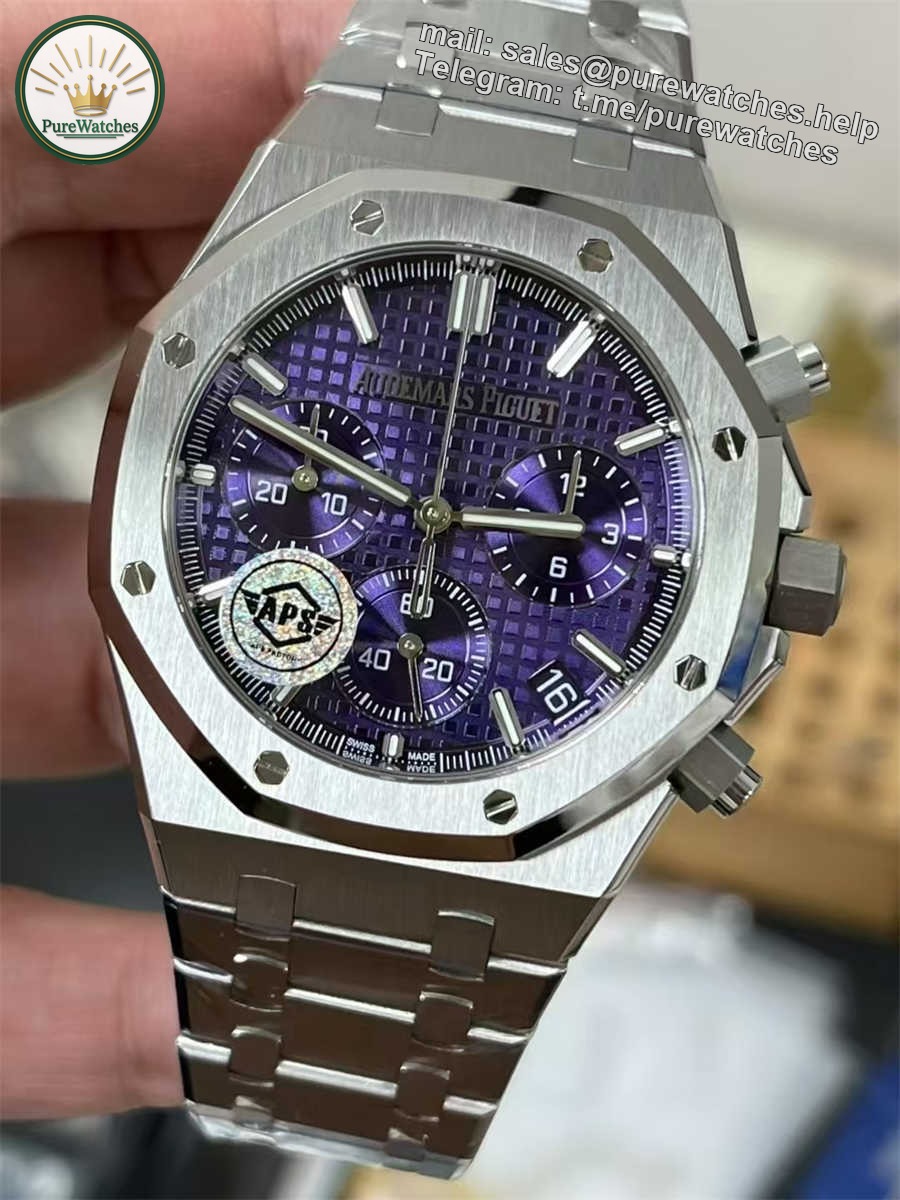 Audemars Piguet 26240BC Chronograph Replica �C APS Royal Oak 41mm White Gold - Image 2