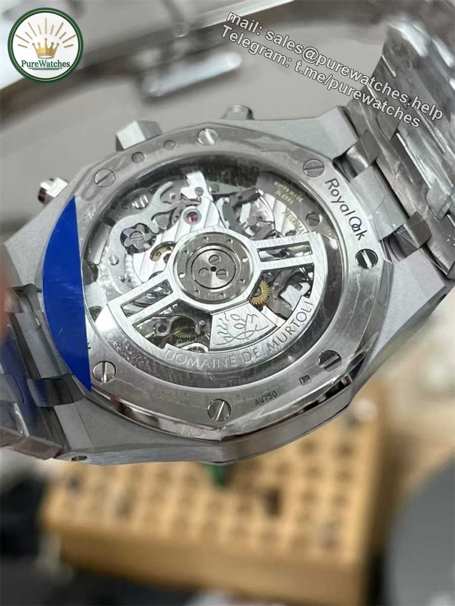 Audemars Piguet 26240BC Chronograph Replica �C APS Royal Oak 41mm White Gold - Image 4