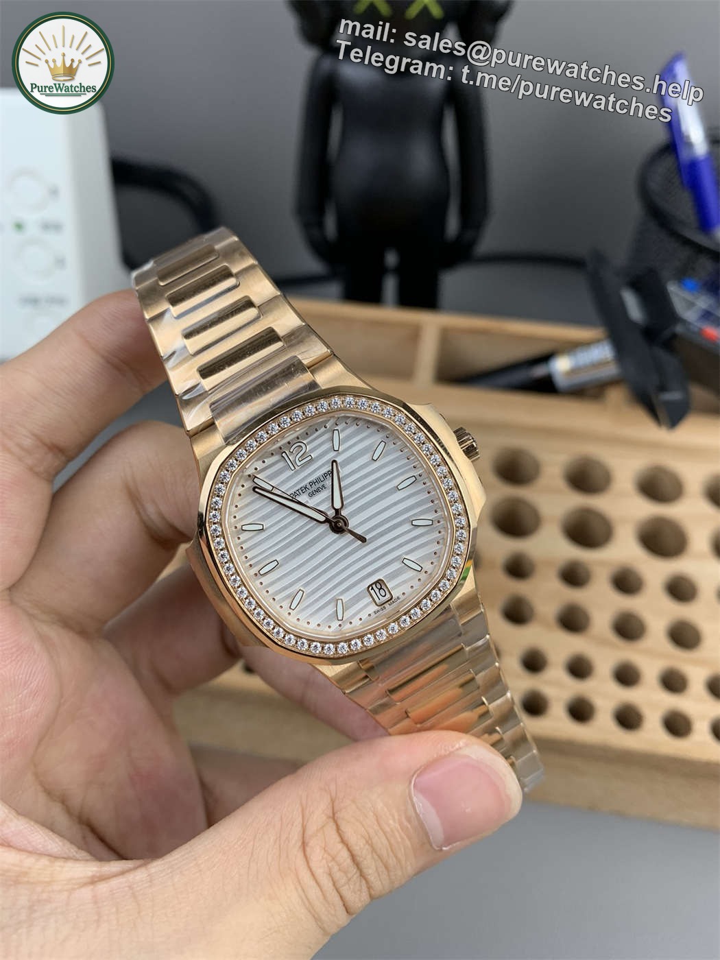 Patek Philippe 7118 Replica | 3K Factory Ladies Nautilus in Rose Gold & Diamonds - Image 4