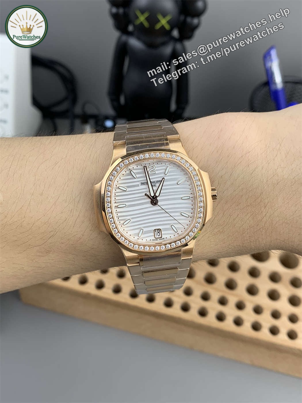 Patek Philippe 7118 Replica | 3K Factory Ladies Nautilus in Rose Gold & Diamonds - Image 3