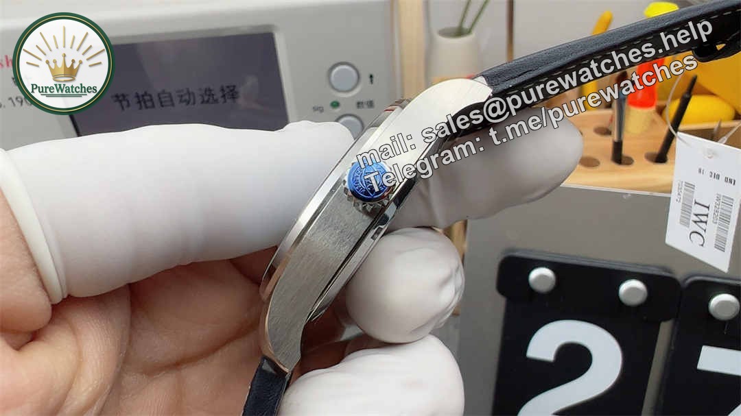 V7 IWC Mark XX Blue Dial – Premium Replica Pilot Watch with Sapphire Crystal & Automatic Movement - Image 7