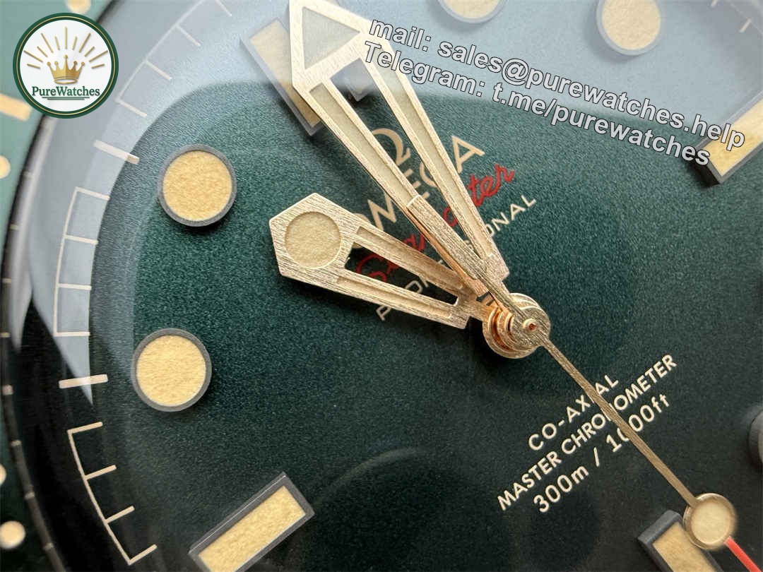 VS Factory Omega Seamaster Green Titanium – Full Titanium Case, Green Dial, 42mm Diver Watch - Image 5