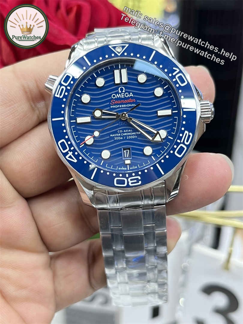 VSF Omega Seamaster 300 Replica – Premium Blue Dial Diver Watch with Super-Clone 8800 Movement - Image 4