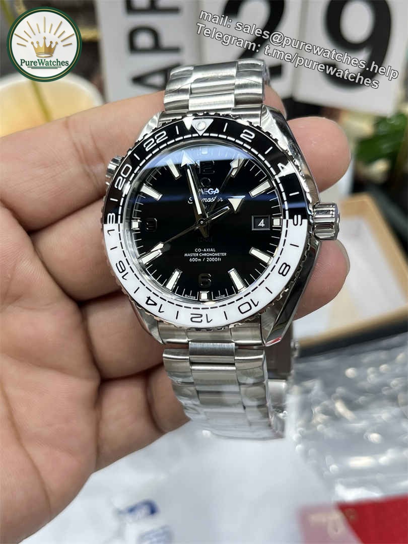 VSF Omega Seamaster 43.5mm – Premium Replica Diver Watch with Master Chronometer Details - Image 4