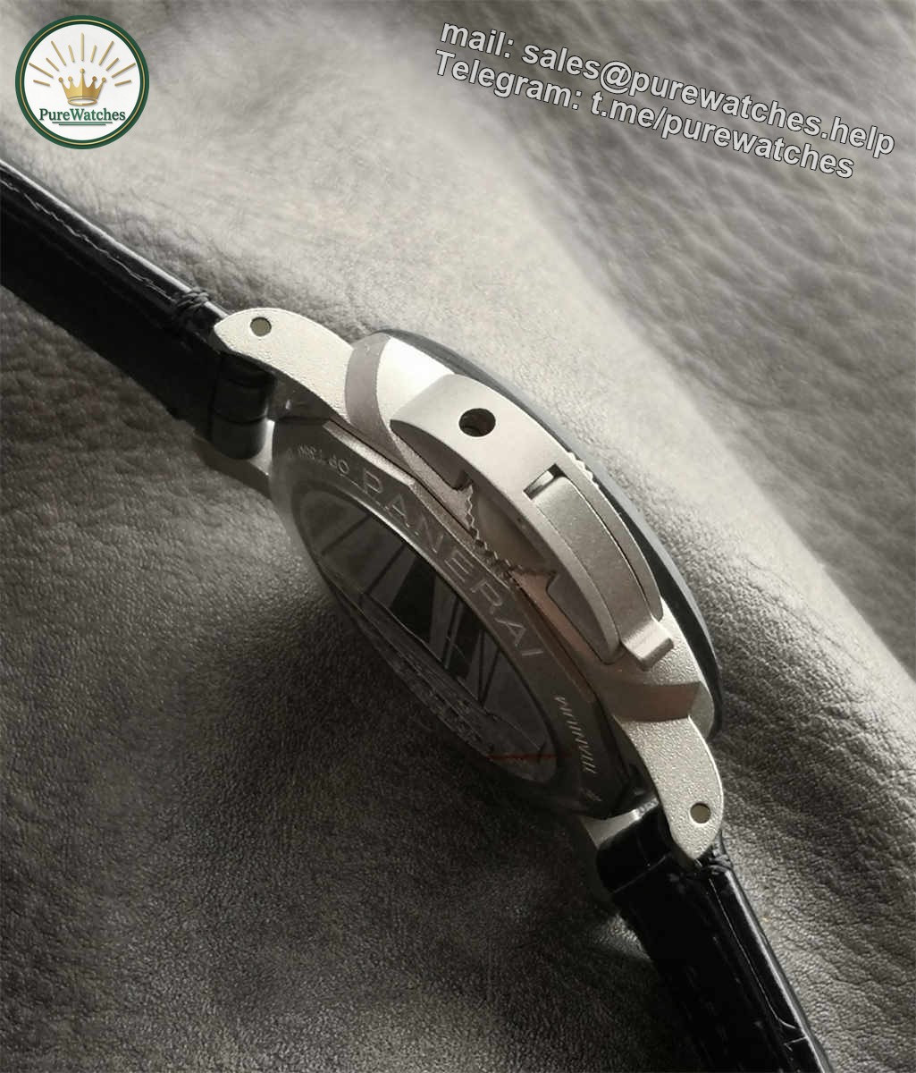 VSF Panerai PAM1096 – Titanium Luminor GMT 42mm Replica with 48-Hour Power Reserve - Image 6