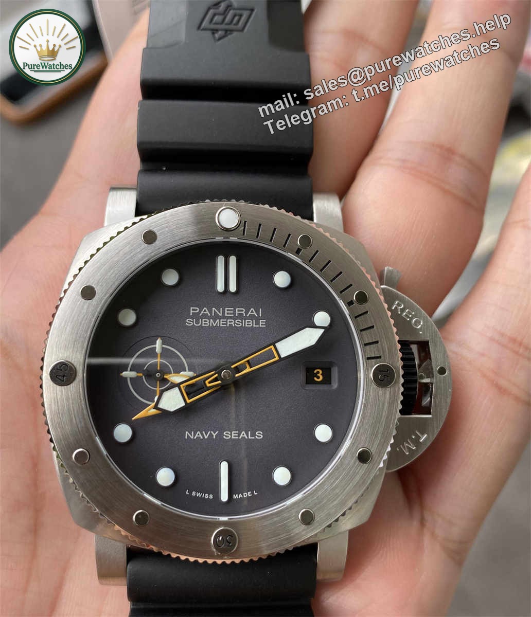 VSF Panerai PAM1323 – 44mm Submersible Replica with P.9000 Automatic Movement - Image 2