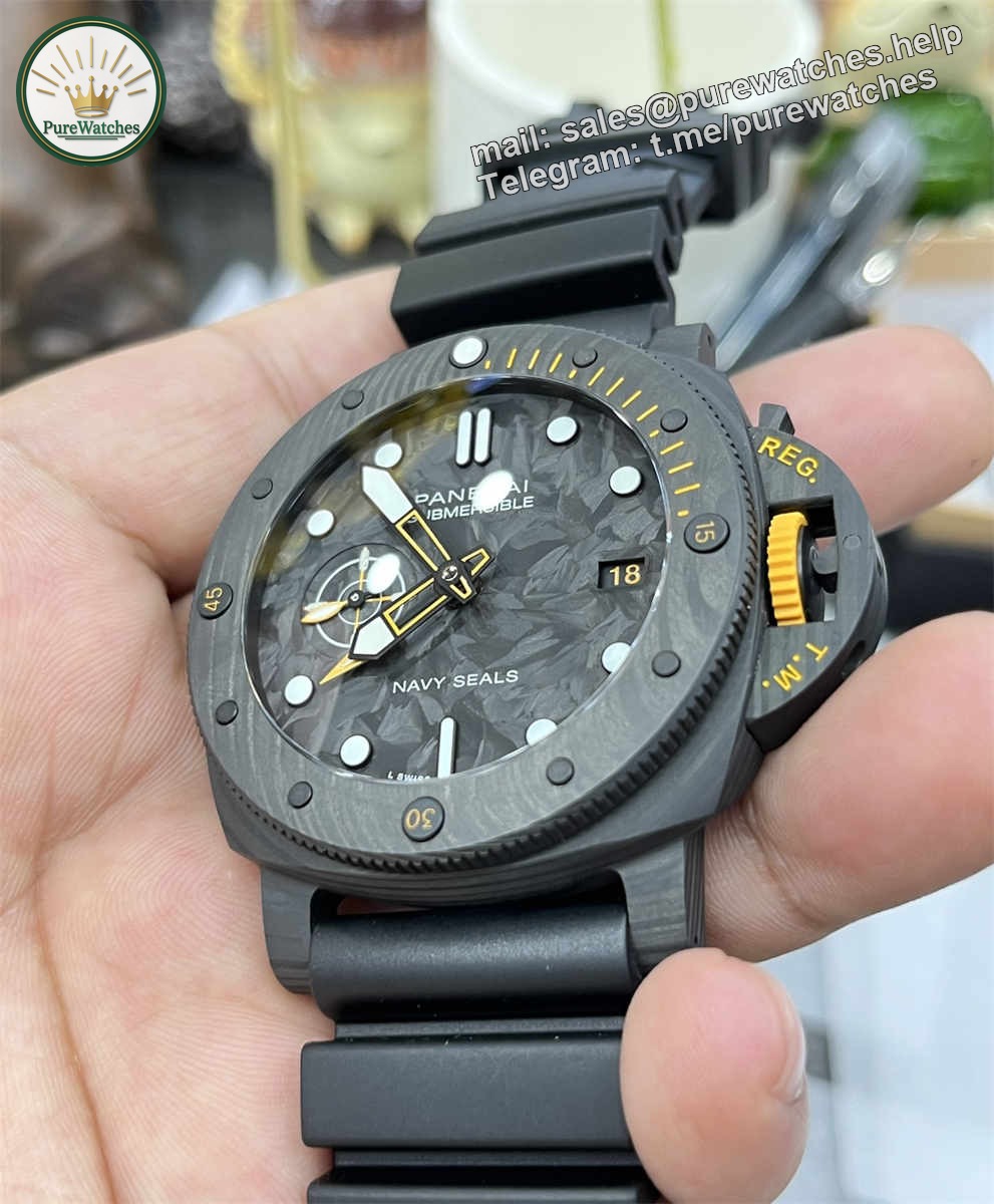 VSF Panerai PAM1324 – 44mm Submersible Carbotech-Style Carbon Replica - Image 6