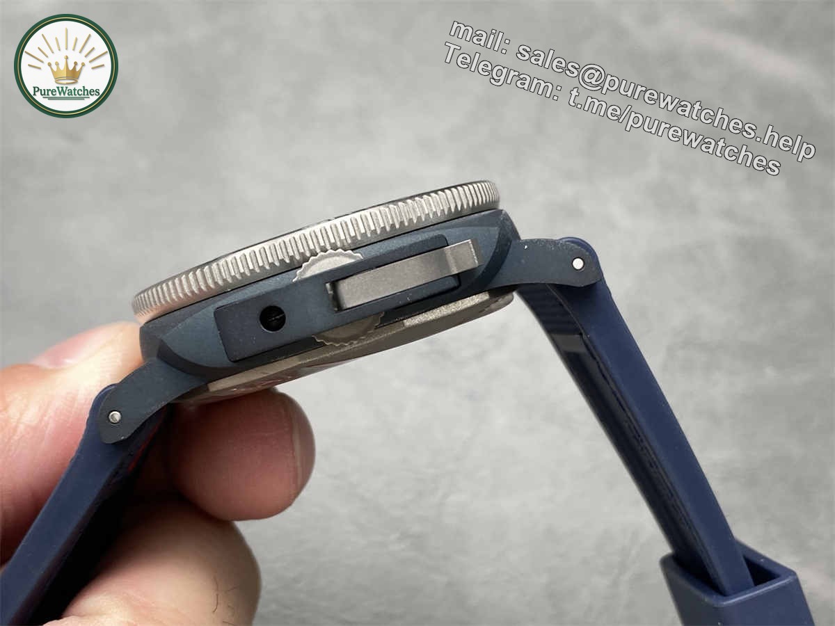 VSF Panerai PAM1466 – 44mm Ti-Ceramitech Submersible Replica with P.900 Movement - Image 6