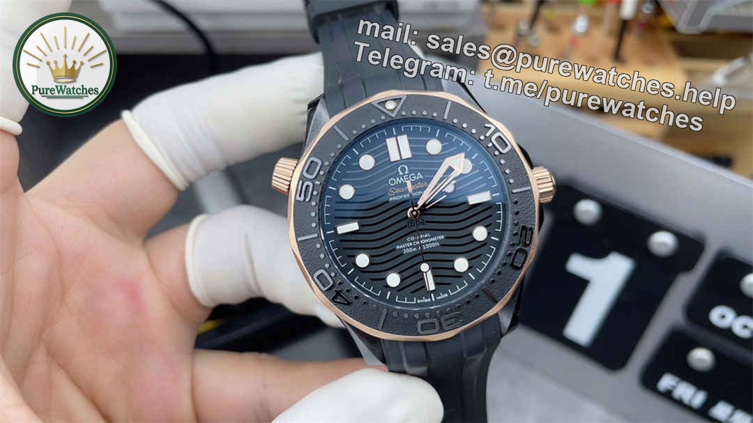 VSF Seamaster 300M Black & Rose Gold Replica – 43.5mm Diver Watch with Black Dial