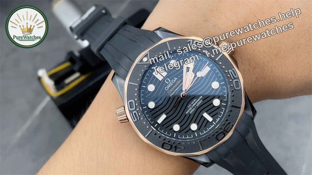 VSF Seamaster 300M Black & Rose Gold Replica – 43.5mm Diver Watch with Black Dial - Image 9
