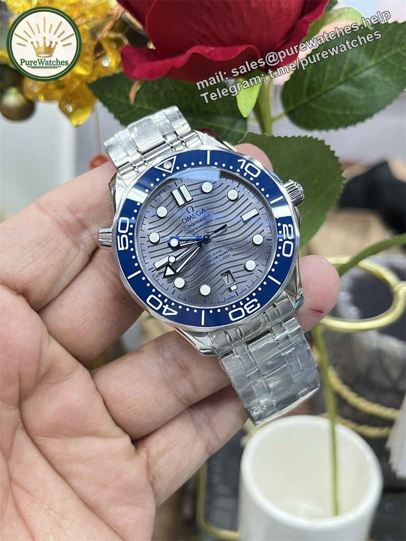 VSF Seamaster 300M Grey Dial Replica – 42mm Diver Watch with Ceramic Bezel - Image 2