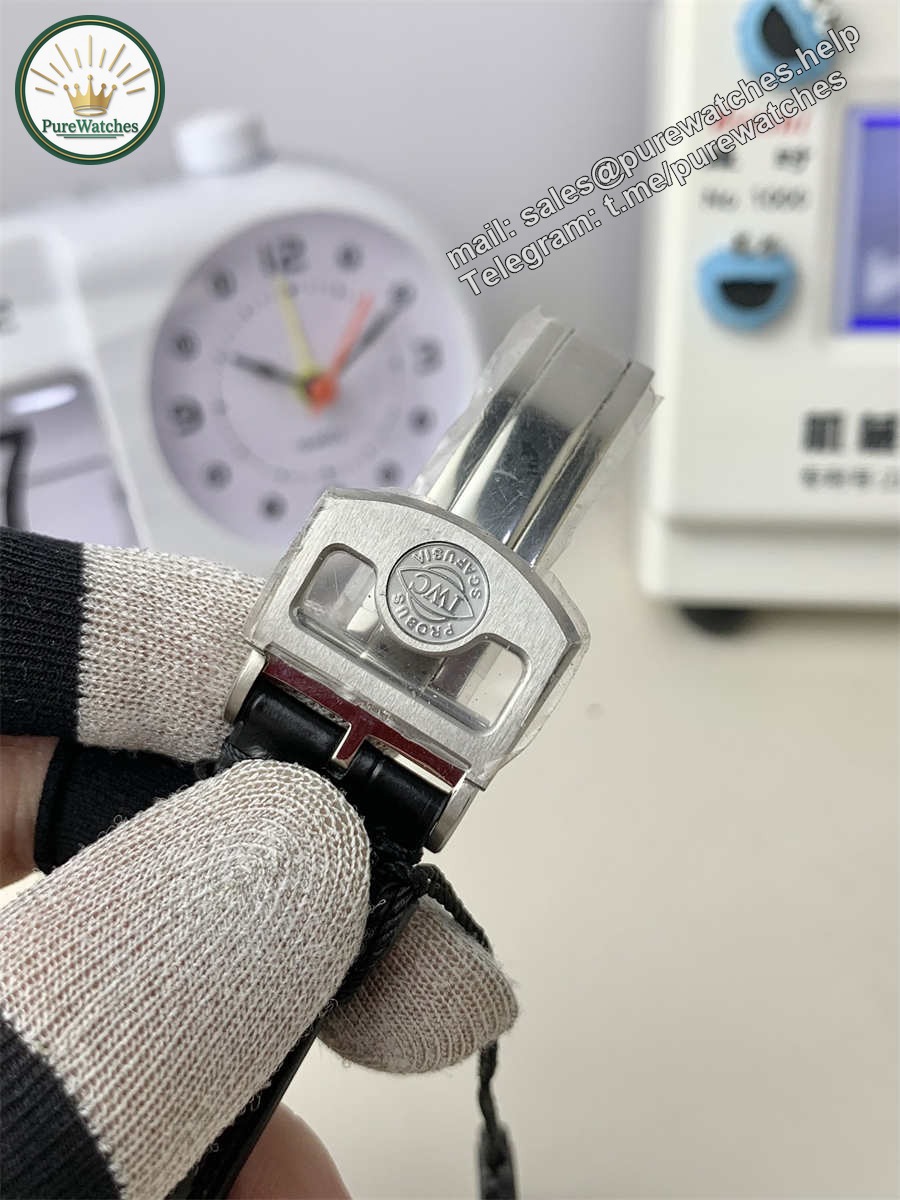ZF Factory IWC IW500708 Replica – Portugieser 7 Days Green Dial 42.3mm Luxury Automatic Watch - Image 6